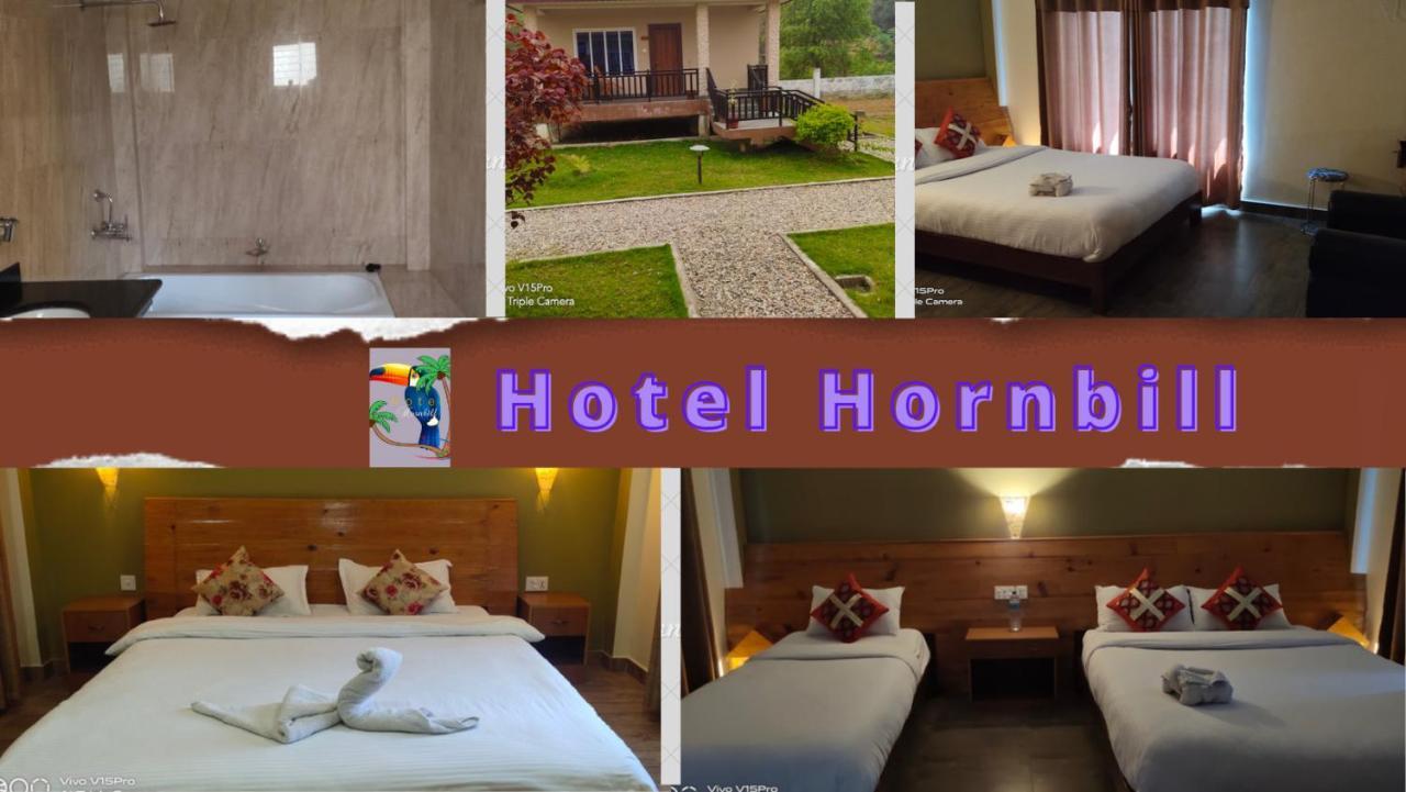 Hotel Hornbill Sauraha Exteriör bild
